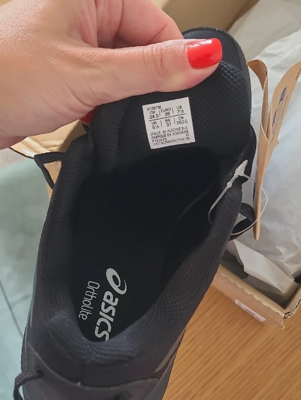 Asics performance trail
